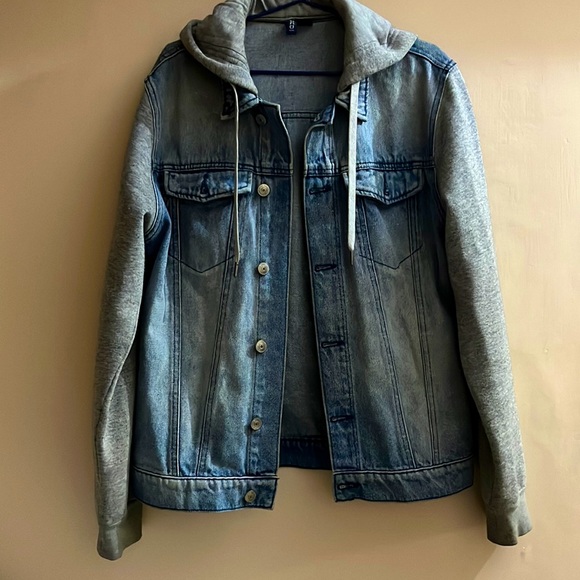 jean jacket cloth sleeves